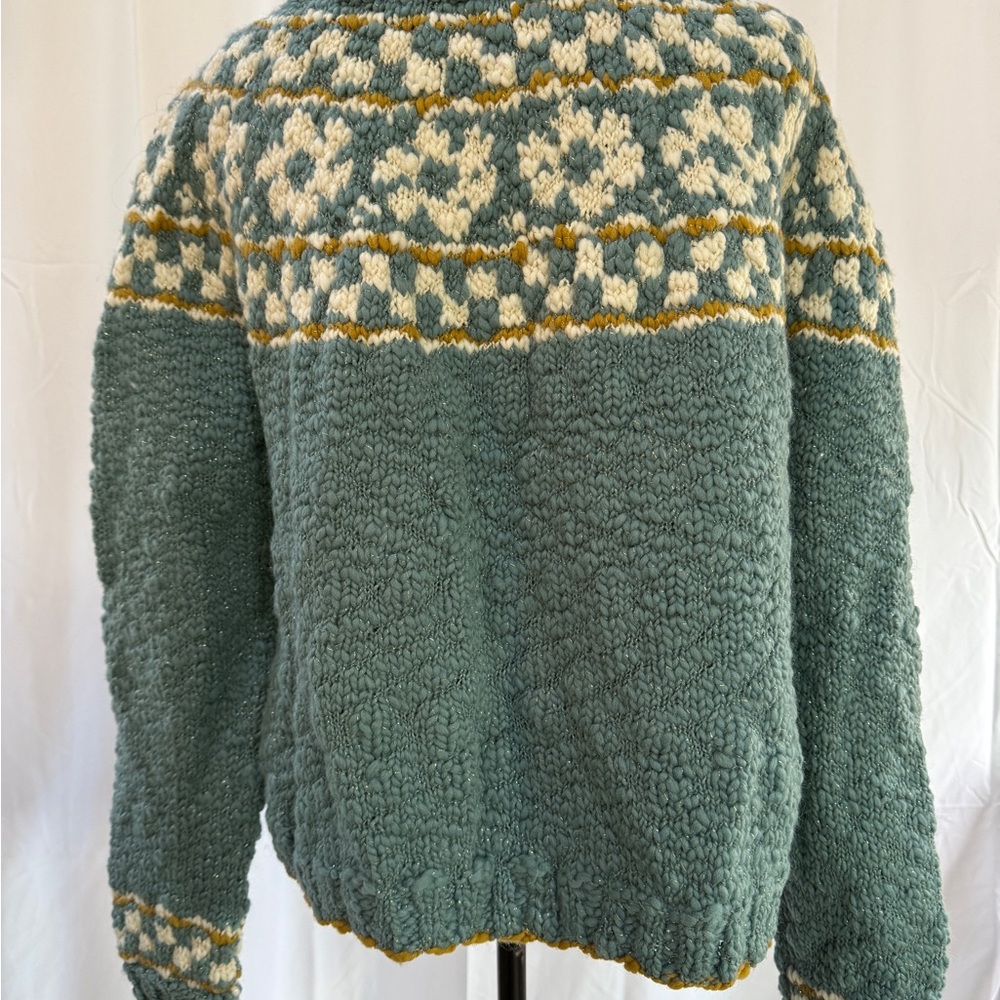 Handmade Chunky Wool Sweater - Picture 3 of 7